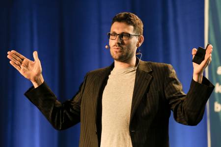 Paul Kempf bei seinem Vortrag auf dem Stromseminar