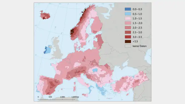 Europakarte: Anhand von Farbmarkierungen wird ablesbar, dass sich vor allem die westlichen Küstenregionen Norwegens, aber auch Zentraleuropa sowie die westliche Küstenregionen des Mittelmeers stark erwärmt haben.